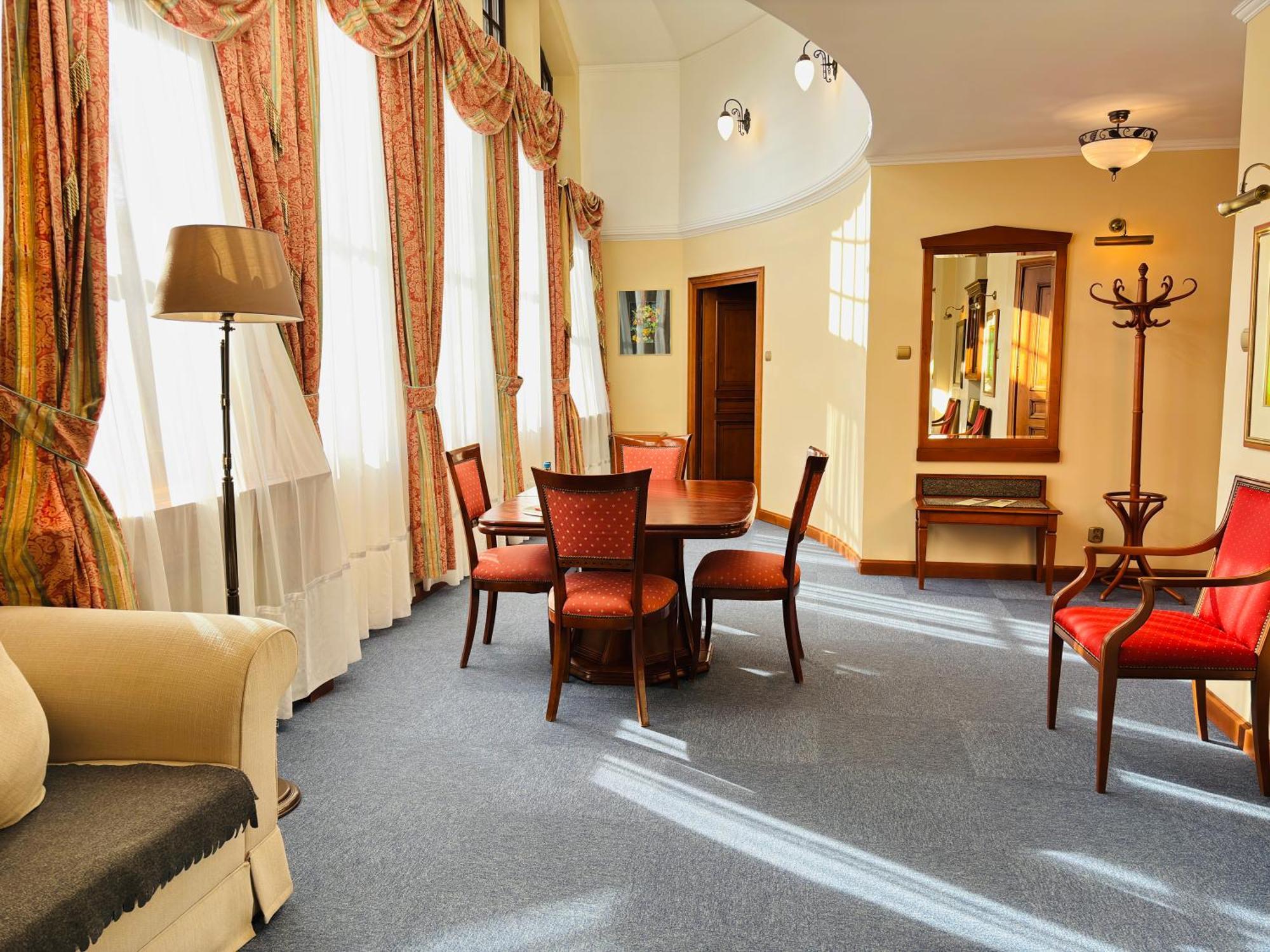 Hotel Opera Sopot Kültér fotó